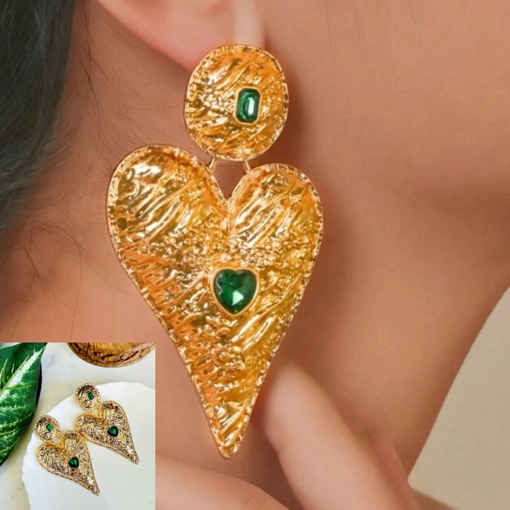 2/$30🌵 Gold Tone Heart Green Rhinestone Earrings Statement Jewelry NEW Gift